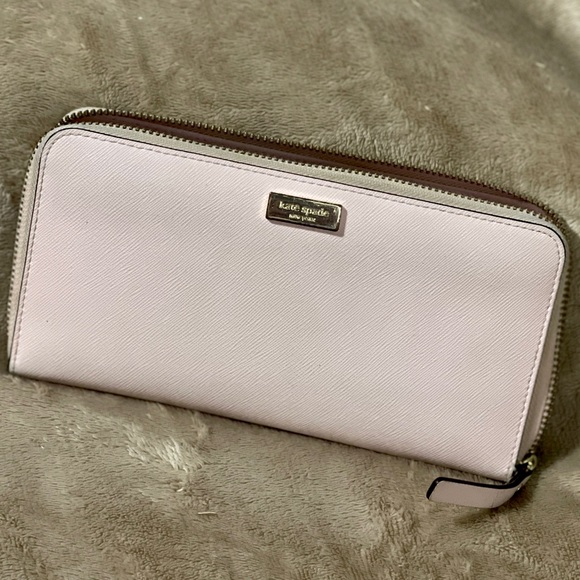 Kate Spade Wallet - Picture 7 of 10